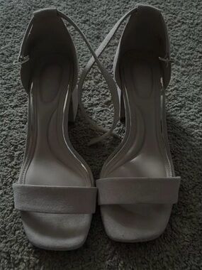 Kelly & Katie Light Gray Strappy Block Heel Sandals